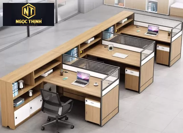 Mẫu cụm bàn làm việc sang trọng dành cho nhân viên văn phòng cao cấp hiện đại được sản xuất tại Nội Thất Ngọc Thịnh